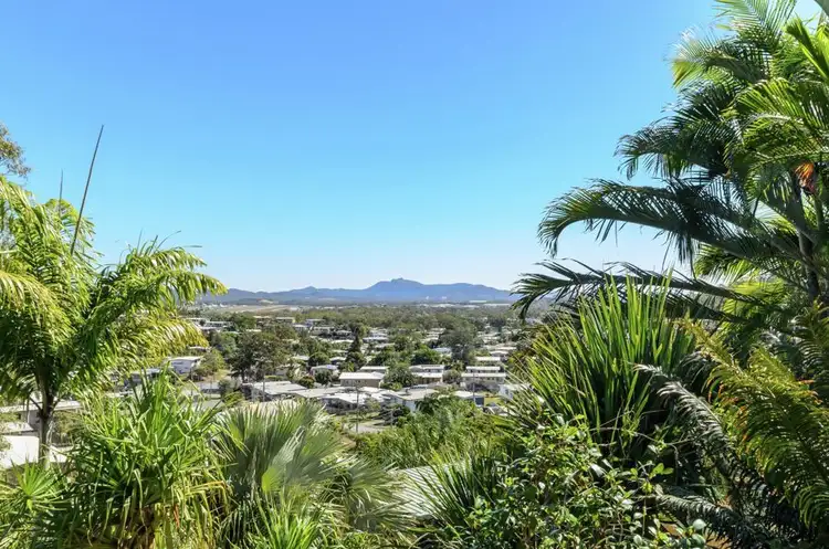 23 CYPRESS CLOSE, Kin Kora QLD 4680