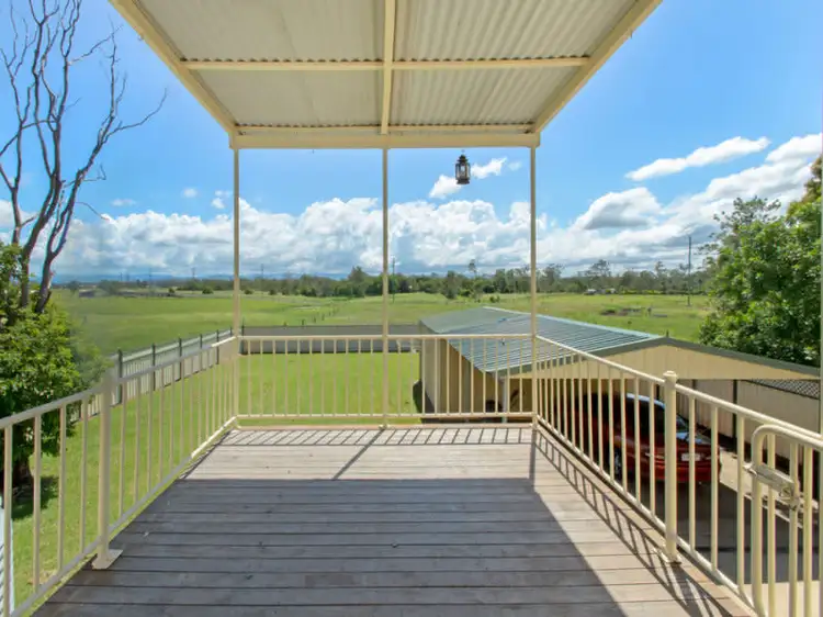 90 Railway st, Lowood QLD 4311