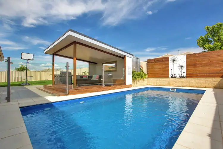 Second view of Homely house listing, 6 Falcon Drive, Tamworth NSW 2340