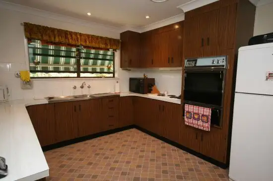 Fifth view of Homely house listing, 8 Dekalb Street, North Tamworth NSW 2340