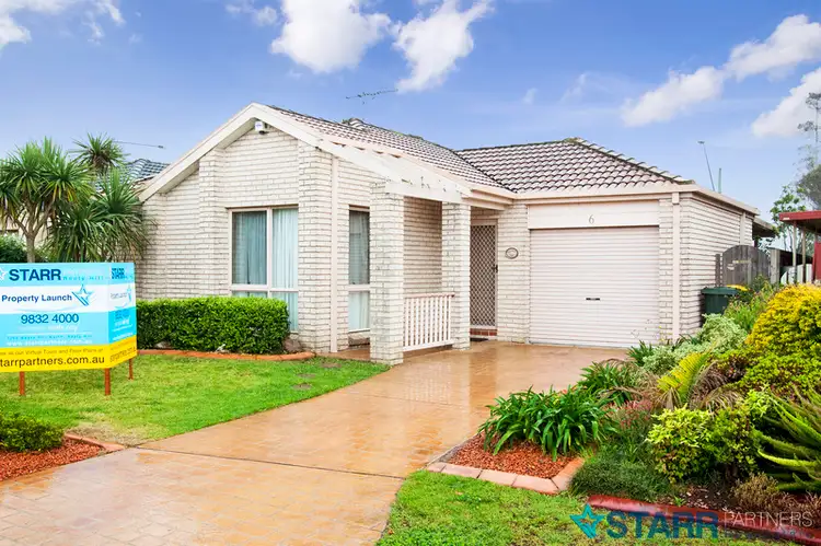 6 Radford Place, Oakhurst NSW 2761