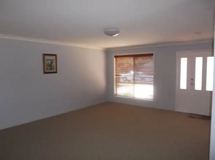 Sixth view of Homely house listing, 28 Fairway Crescent, Stanthorpe QLD 4380