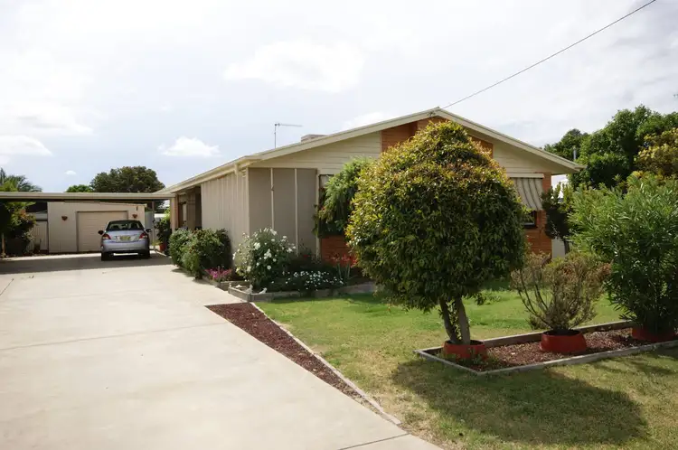 4 Stratton Court, Deniliquin NSW 2710