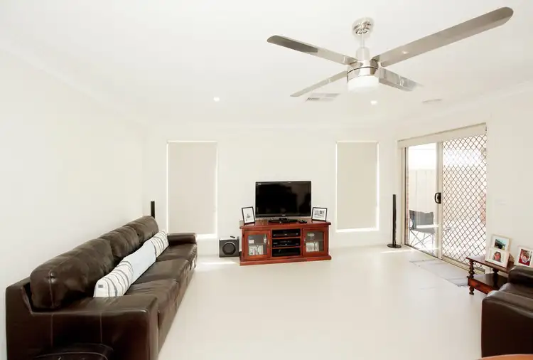 Third view of Homely house listing, 5 Pooginook Place, Bourkelands NSW 2650