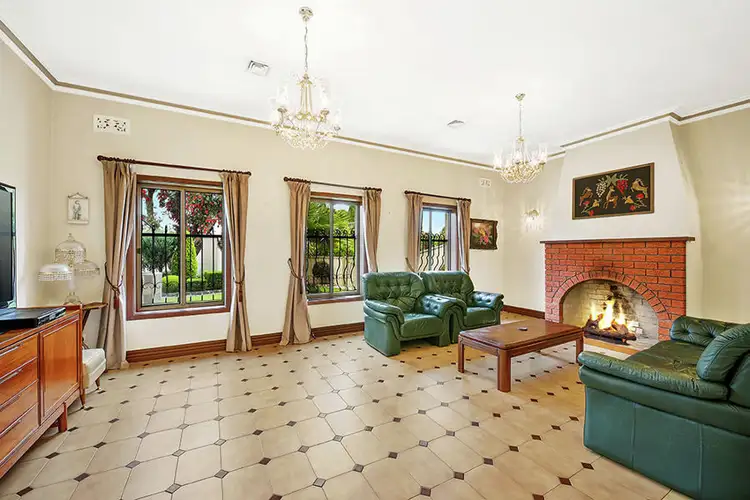 Fourth view of Homely house listing, 18 Nyanda Close, Keilor Downs VIC 3038