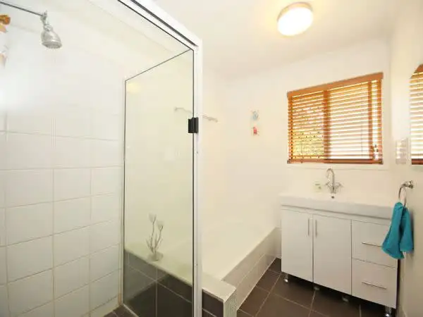 Fourth view of Homely house listing, 4 Gawain Road, Bracken Ridge QLD 4017