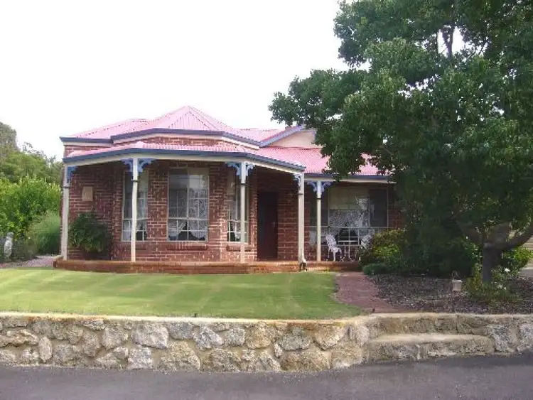 7 Hawkins Drive, Gelorup WA 6230