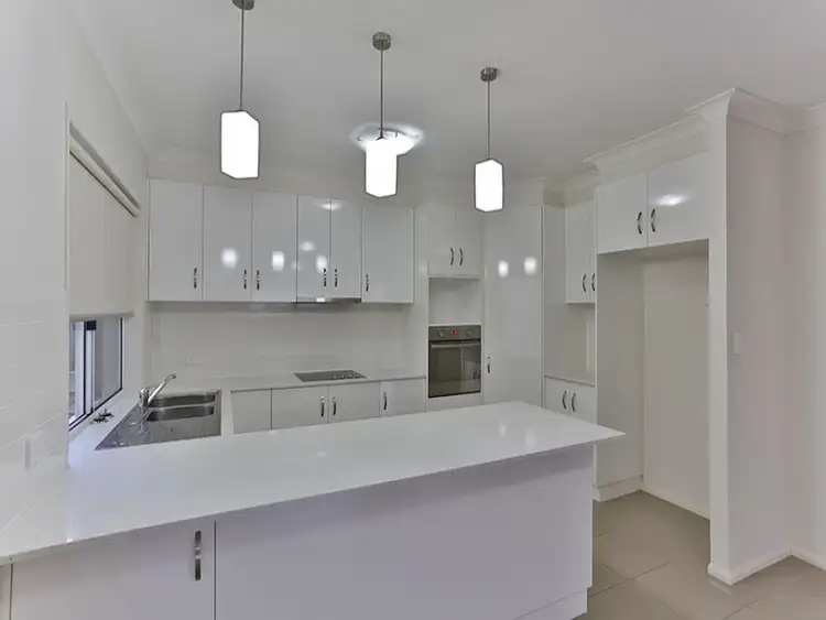Fourth view of Homely unit listing, 2/1 Barry Street, Mount Lofty QLD 4350