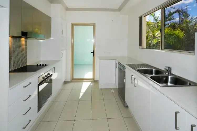 Fifth view of Homely unit listing, 4/7 Annie St, Woody Point QLD 4019