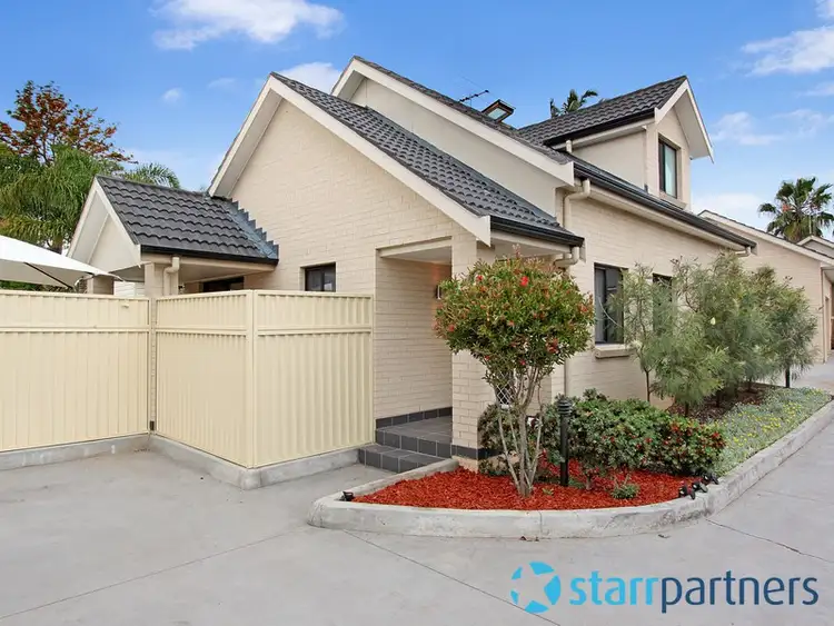 2/77 Canberra Street, Oxley Park NSW 2760