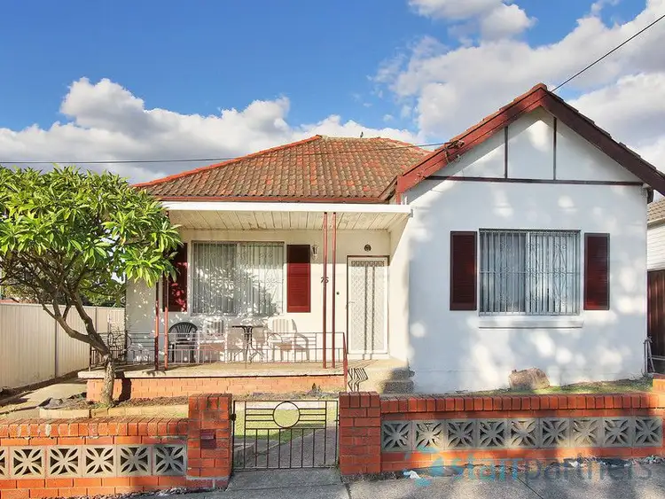 76 Cumberland Rd, Auburn NSW 2144