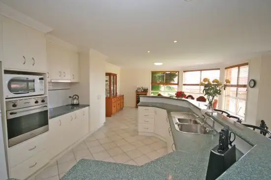Fourth view of Homely house listing, 6 Stratford Place, Tamworth NSW 2340