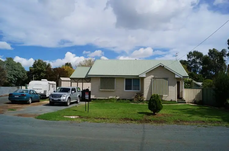 8 Brand Street, Stanhope VIC 3623
