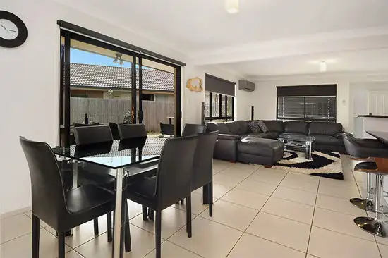 Fourth view of Homely house listing, 10 MADELIN COURT, Thorneside QLD 4158
