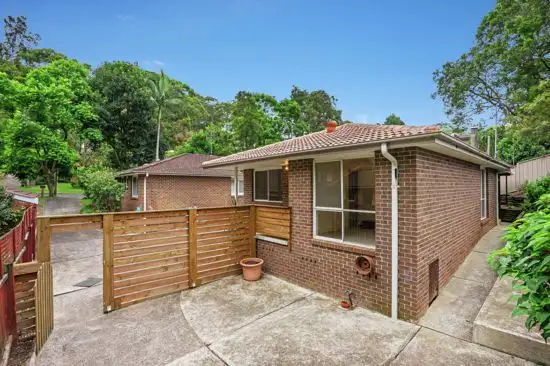 2/10 Redgrove Street, Green Point NSW 2251