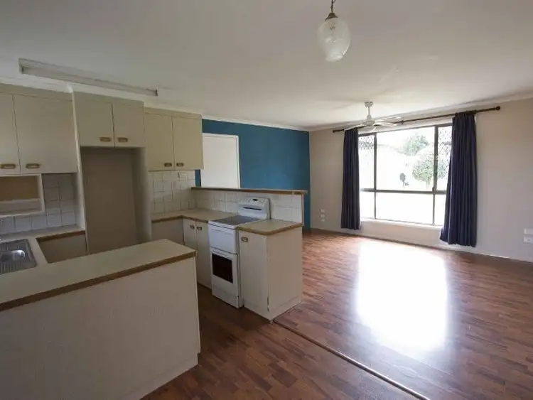 Sixth view of Homely house listing, 8 Bhutan Court, Newtown QLD 4350