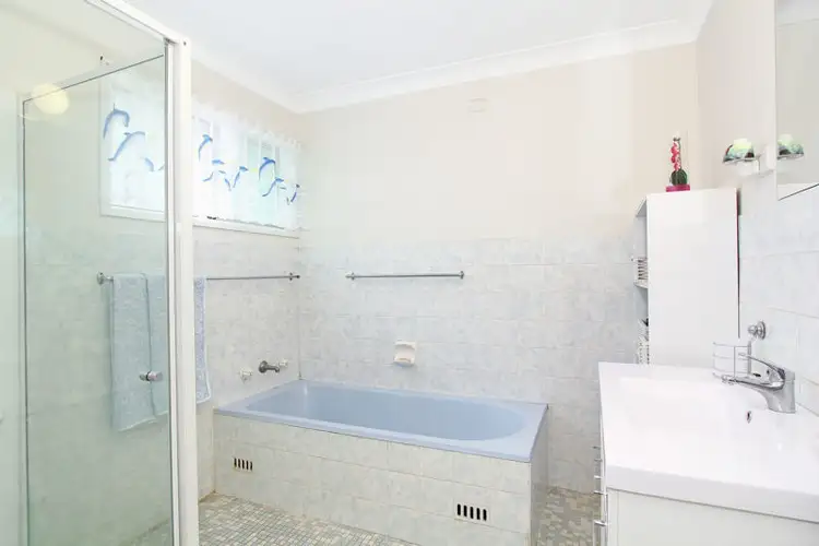 Fifth view of Homely house listing, 8 Attunga Street, Tamworth NSW 2340