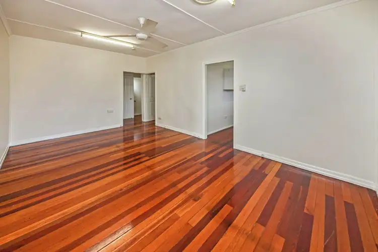 Second view of Homely house listing, 400 Lillian Avenue, Salisbury QLD 4107