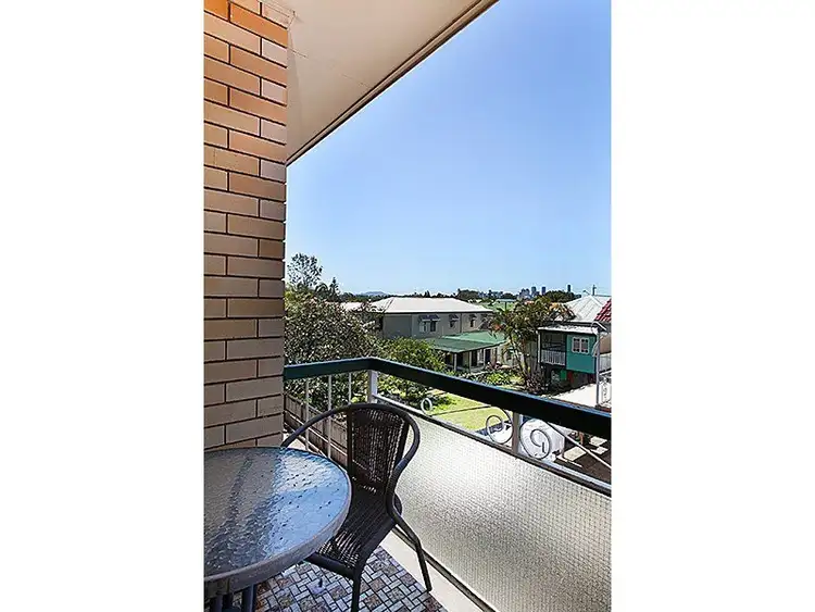 Fifth view of Homely apartment listing, 4/11 Bunya Street, Greenslopes QLD 4120