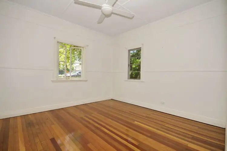 Seventh view of Homely house listing, 9 Curve Avenue, Wynnum QLD 4178