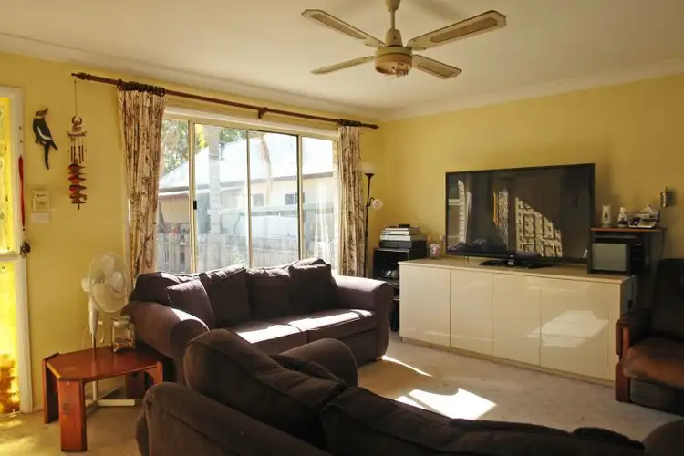 Seventh view of Homely semi-detached listing, 2/35 Warner Avenue, Tuggerawong NSW 2259