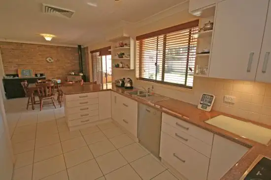 Fifth view of Homely house listing, 19 Camira Crescent, Tamworth NSW 2340