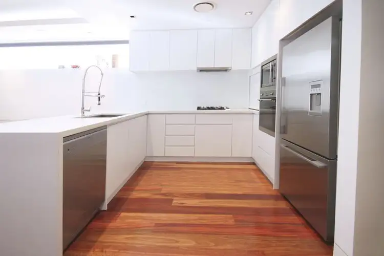 Third view of Homely unit listing, 4/32 Diamond Bay Road, Vaucluse NSW 2030