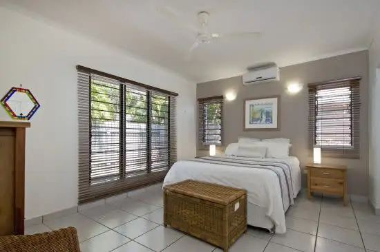 Fifth view of Homely house listing, 2/10 Sovereign Circuit, Coconut Grove NT 810