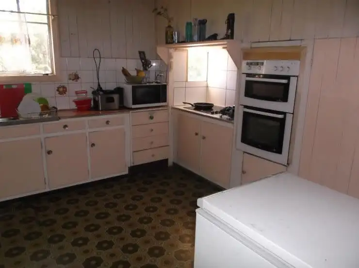 Second view of Homely house listing, 22 Davadi Street, Stanthorpe QLD 4380
