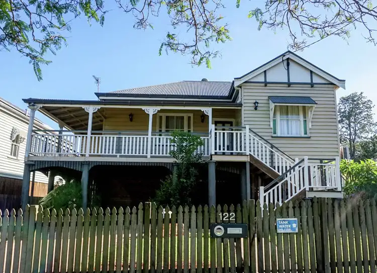 122 Perth Street, South Toowoomba QLD 4350