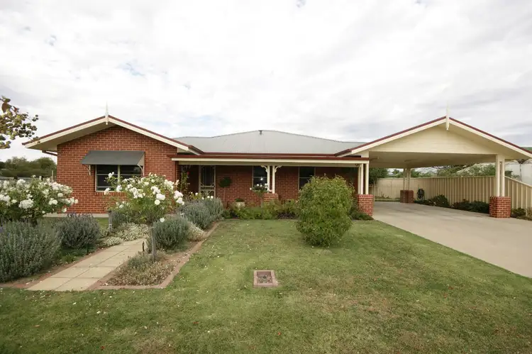 Main view of Homely house listing, 98 Hunter St, Deniliquin NSW 2710