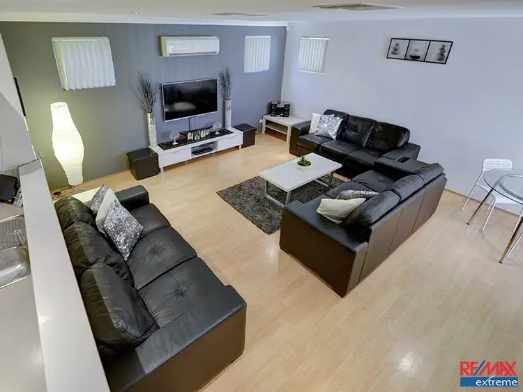 2 Oslo Street*, Hocking WA 6065