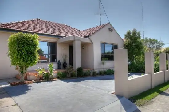 185 Christo Rd, Waratah NSW 2298