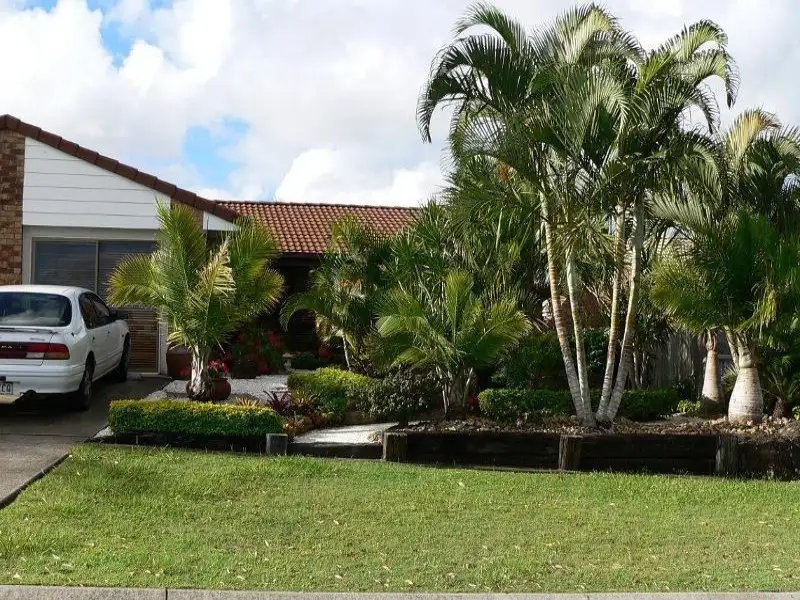 Main view of Homely semi-detached listing, 1/6 Robin Joy Close, Labrador QLD 4215