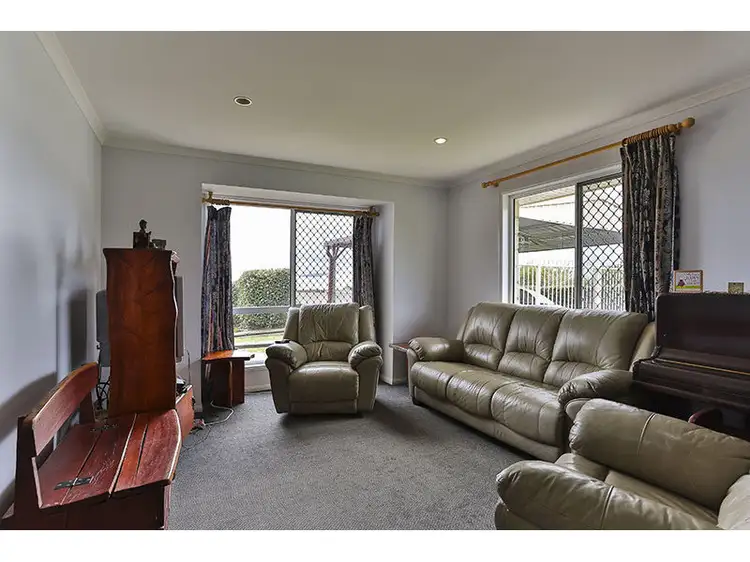 Fifth view of Homely house listing, 6 Shelley Court, Westbrook QLD 4350