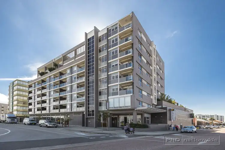 212/14 Honeysuckle Drive, Newcastle NSW 2300