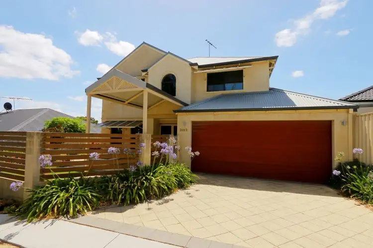 Second view of Homely house listing, 209B Huntriss, Doubleview WA 6018