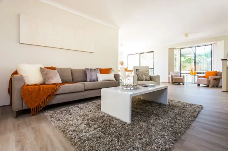 5 Ellesmere Circuit, Success WA 6164