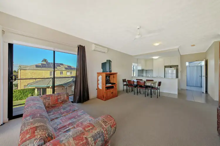Fourth view of Homely unit listing, 2/14 Yacht Street, Clontarf QLD 4019