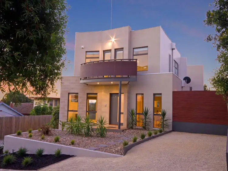 1/70 Bolingbroke St, Pascoe Vale VIC 3044