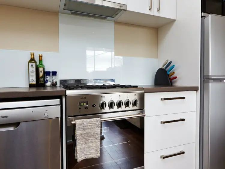 Fourth view of Homely apartment listing, 5/1 Park Street, Pascoe Vale VIC 3044