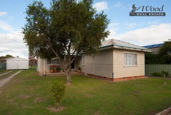 476 Ashford Street, Lavington NSW 2641
