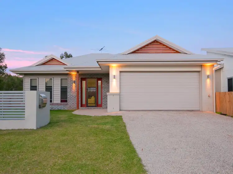 Second view of Homely townhouse listing, 8/166 Speight Street, Brighton QLD 4017
