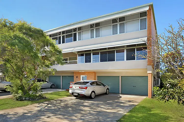 Sixth view of Homely unit listing, 2/11 Raby Road, Coorparoo QLD 4151