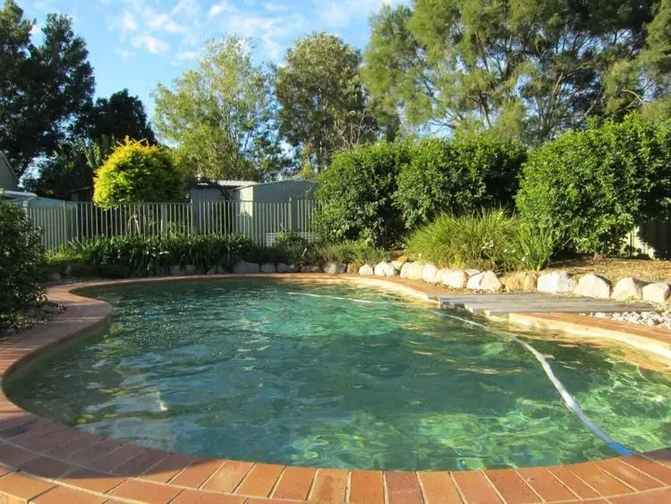 29 Flame Tree Court, Walloon QLD 4306
