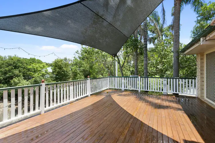 Main view of Homely townhouse listing, 1/105 Richmond Road, Morningside QLD 4170