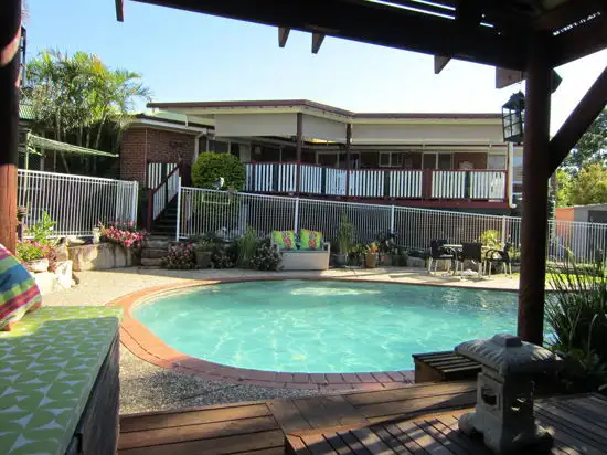 13 Michelle Court, Raceview QLD 4305
