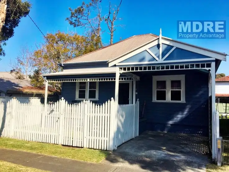 4 Bell Street, Maryville NSW 2293