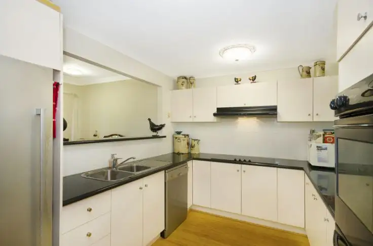 Fourth view of Homely townhouse listing, 2/32 Murray Street, North Ward QLD 4810