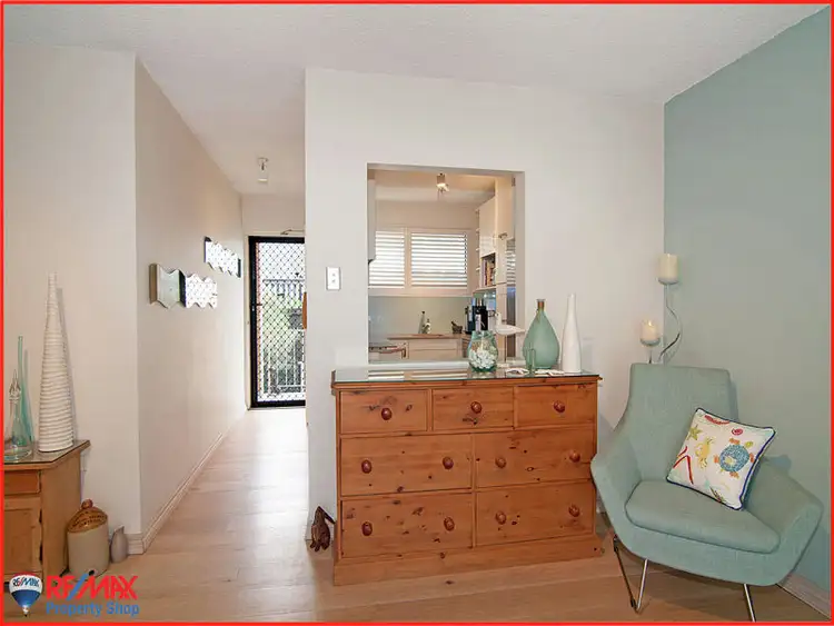 Sixth view of Homely unit listing, 2/27 Second Ave, Sandgate QLD 4017